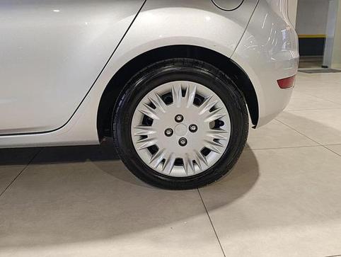 FORD FIESTA 1.6 SE HATCH 16V FLEX 4P MANUAL