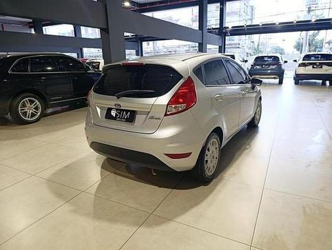 FORD FIESTA 1.6 SE HATCH 16V FLEX 4P MANUAL