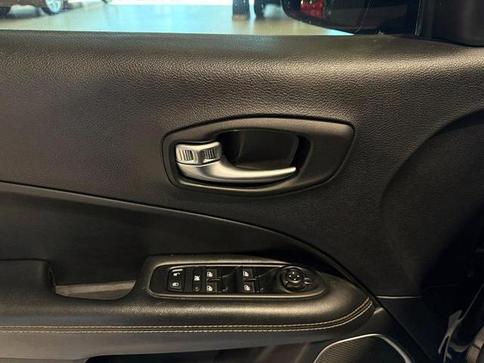 JEEP COMPASS LONGITUDE 2.0 4x2 FLEX 16V AUT