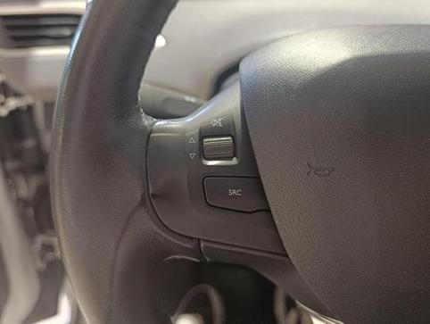 PEUGEOT 208 ALLURE 1.6 FLEX 16V 5P AUT.