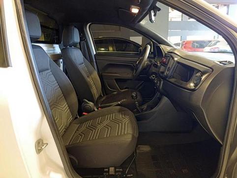 FIAT STRADA FREEDOM CS 1.3 FLEX MANUAL