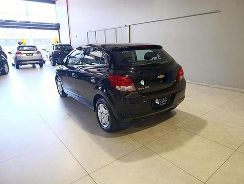 CHEVROLET ONIX 10MT JOYE