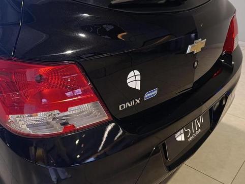 CHEVROLET ONIX 10MT JOYE
