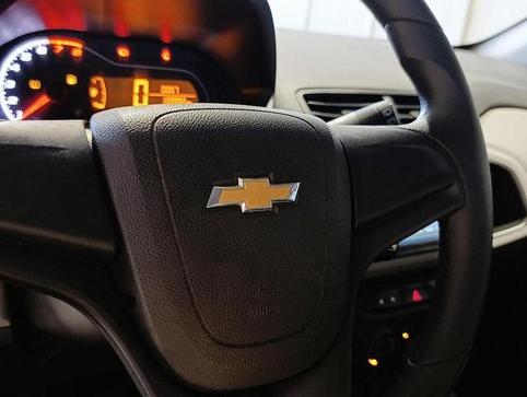 CHEVROLET ONIX 10MT JOYE
