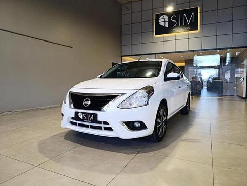 NISSAN VERSA 16SL CVT