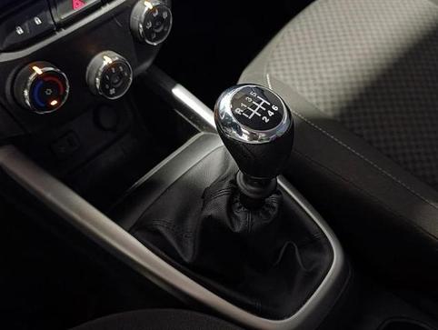 CHEVROLET ONIX 1.4 MT LT