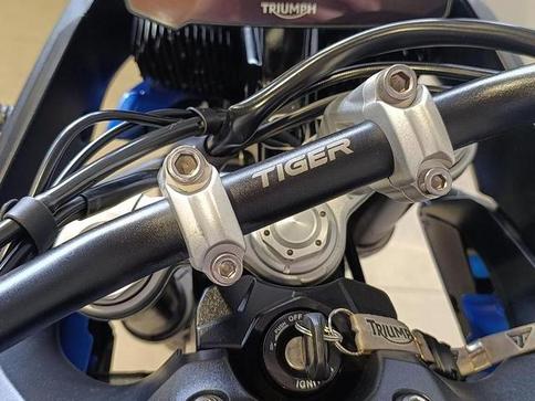 TRIUMPH TIGER 900 GT PRO