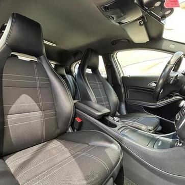 MERCEDES-BENZ GLA 200 1.6 CGI STYLE 16V TURBO 4P
