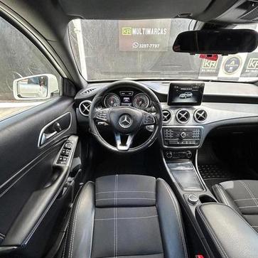 MERCEDES-BENZ GLA 200 1.6 CGI STYLE 16V TURBO 4P
