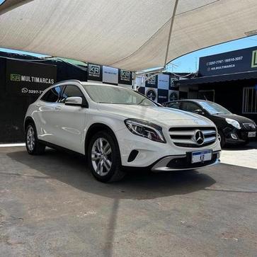 MERCEDES-BENZ GLA 200 1.6 CGI STYLE 16V TURBO 4P