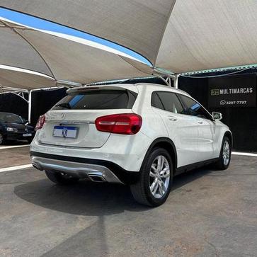 MERCEDES-BENZ GLA 200 1.6 CGI STYLE 16V TURBO 4P