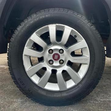 FIAT STRADA ADVENTURE CE 1.8 16V FLEX