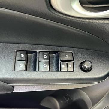 TOYOTA YARIS 1.3 XL PLUS AUT