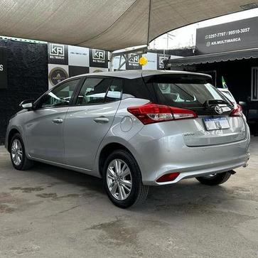 TOYOTA YARIS 1.3 XL PLUS AUT