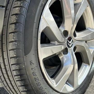 CITROEN C4 CACTUS 1.6 FEEL AUT