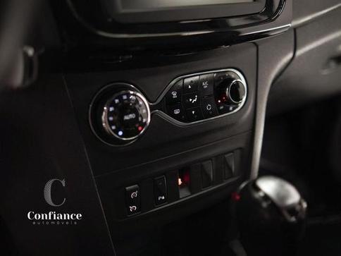 RENAULT SANDERO INT16CVT