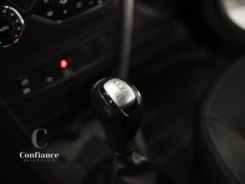 RENAULT SANDERO INT16CVT