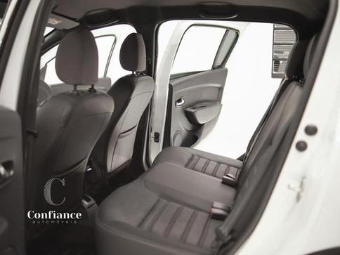 RENAULT SANDERO INT16CVT