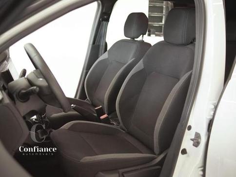 RENAULT DUSTER ZEN16 CVT