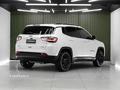 JEEP COMPASS LONG. T270 1.3 TB 4X2 FLEX AUT.