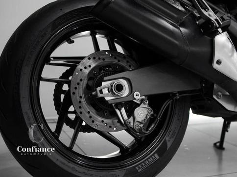 DUCATI DUCATMONSTER 821