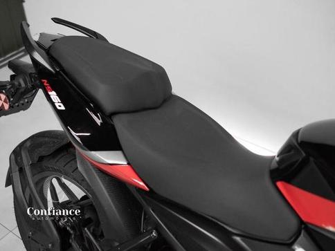 BAJAJ DOMINAR NS160