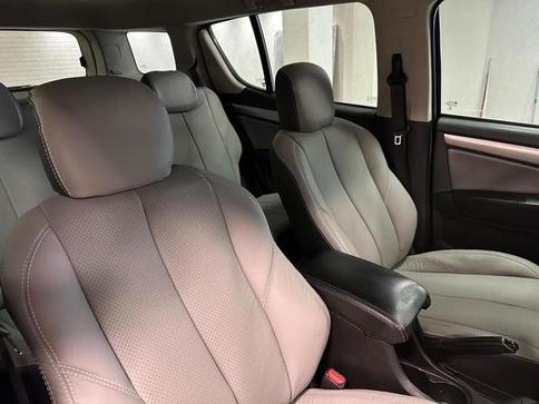 CHEVROLET TRAILBLAZER LT 2.8 4X4