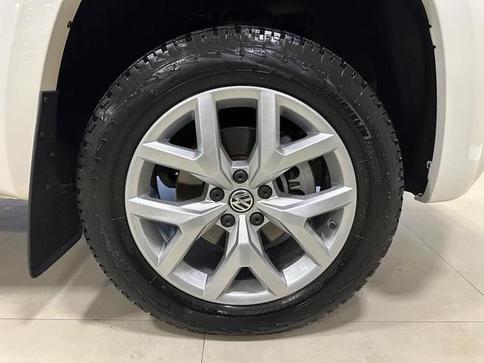 VOLKSWAGEN AMAROK HIGHLINE CD 3.0 4x4 TB DIES. AUT.