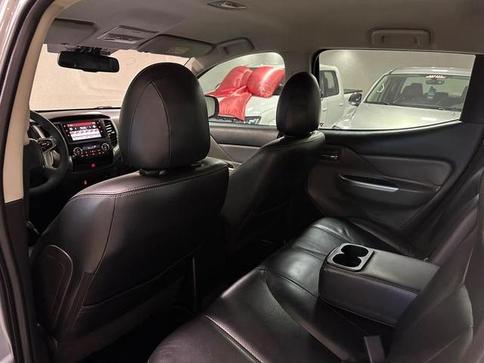 MITSUBISHI TRITON SPORT HPE S