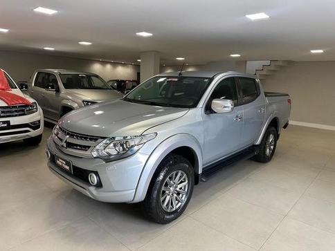 MITSUBISHI TRITON SPORT HPE S