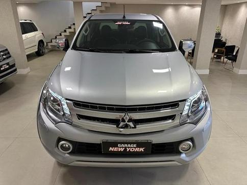 MITSUBISHI TRITON SPORT HPE S