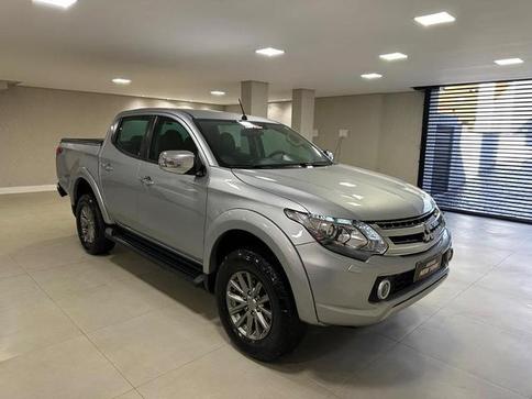 MITSUBISHI TRITON SPORT HPE S