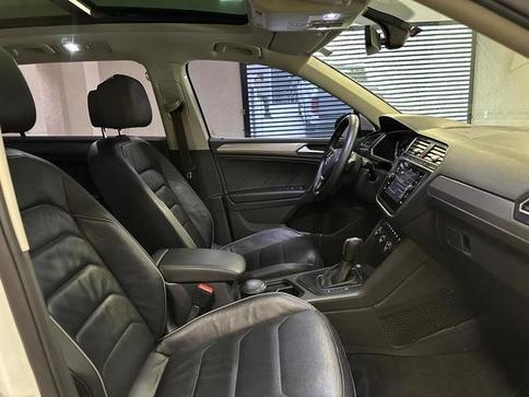 VOLKSWAGEN TIGUAN ALLSPACE CL