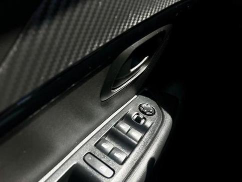 PEUGEOT 208 ACTIVE 1