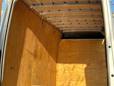 MERCEDES-BENZ 315CDI STREET F