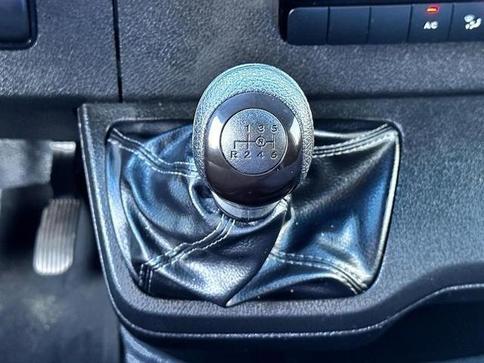 MERCEDES-BENZ 315CDI STREET F