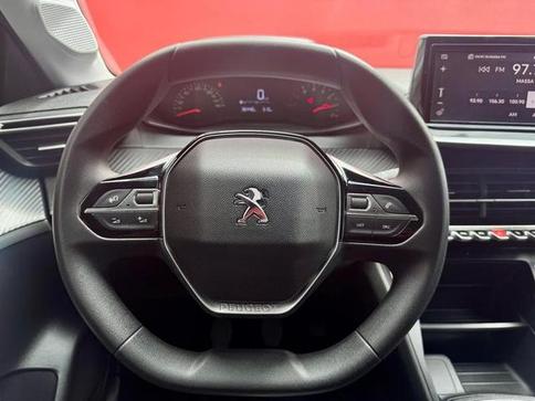 PEUGEOT 208 LIKE MT