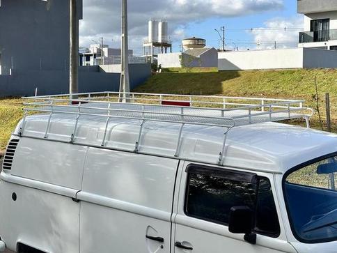 VOLKSWAGEN KOMBI FURGAO 1.4MI(TOTALFLEX) 4P