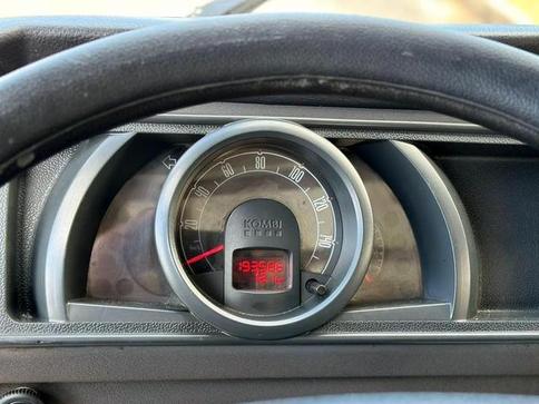 VOLKSWAGEN KOMBI FURGAO 1.4MI(TOTALFLEX) 4P