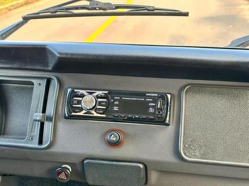 VOLKSWAGEN KOMBI FURGAO 1.4MI(TOTALFLEX) 4P