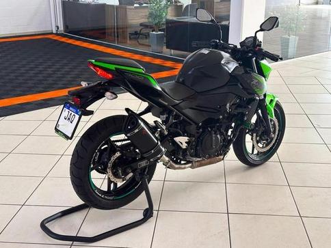 KAWASAKI Z 400