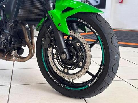 KAWASAKI Z 400