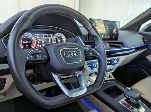 AUDI Q5 SPB. S-LINE BLACK 2.0 TFSI QUA. S-TRON