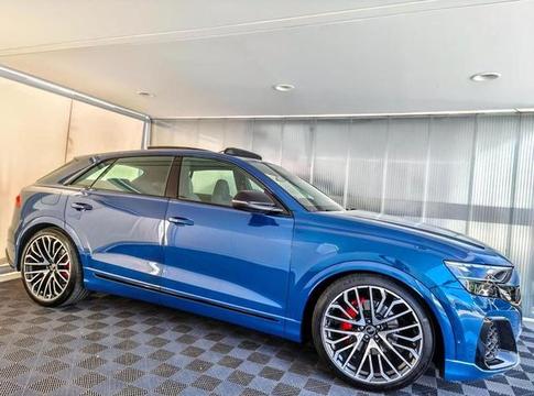 AUDI Q8 3.0 TFSI GASOLINA PERFORMANCE BLACK QUATTRO TIPTRONIC