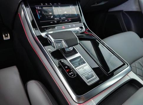 AUDI Q8 3.0 TFSI GASOLINA PERFORMANCE BLACK QUATTRO TIPTRONIC