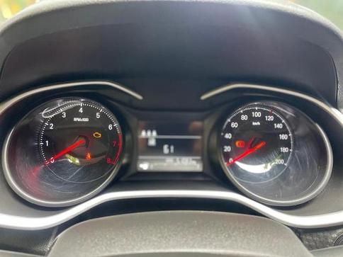 CHEVROLET ONIX 1.0 LT