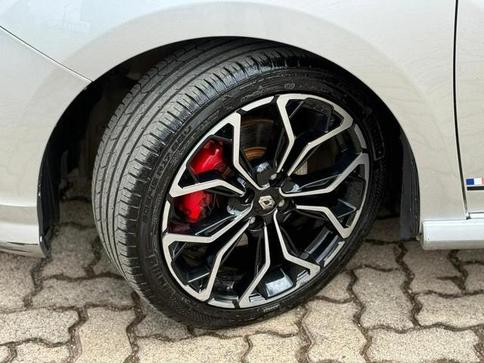 RENAULT SANDERO RS20MT