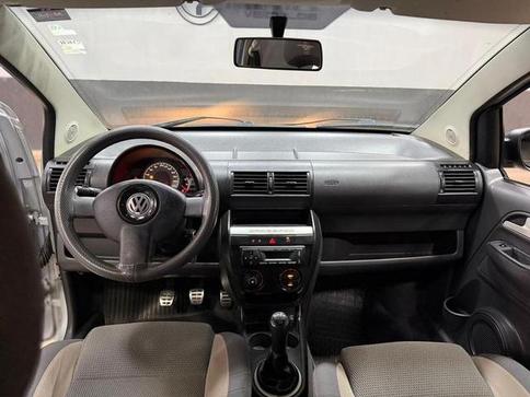 VOLKSWAGEN CROSSFOX