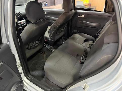 VOLKSWAGEN CROSSFOX