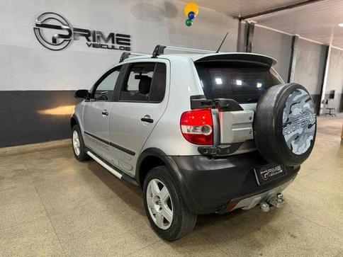 VOLKSWAGEN CROSSFOX